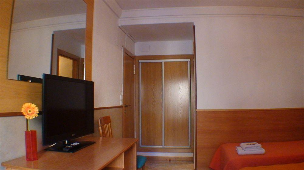 Hostal El Carmen Zaragoza Exteriör bild